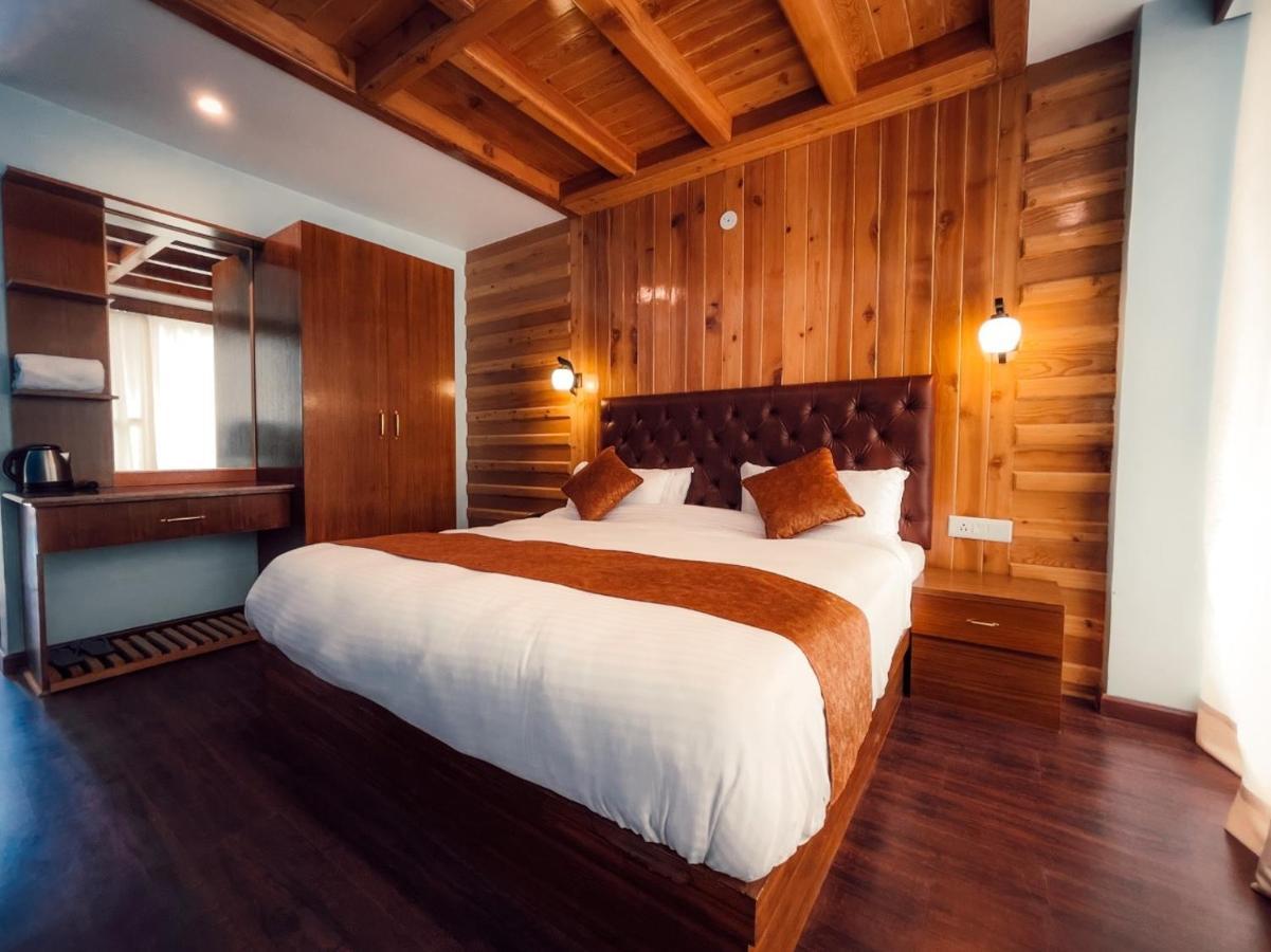 Vista Hill Resort- Centrally Heated & Air Cooled Resort, Manali Exterior photo
